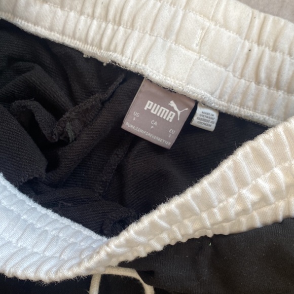 Black & White Puma track pants - Picture 4 of 5